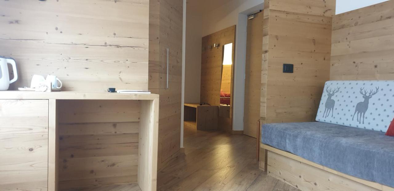 Hotel Ciampian Моена Екстериор снимка