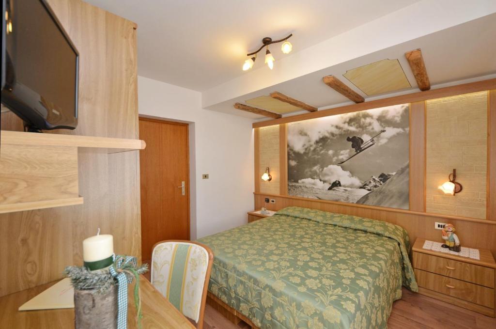 Hotel Ciampian Моена Стая снимка